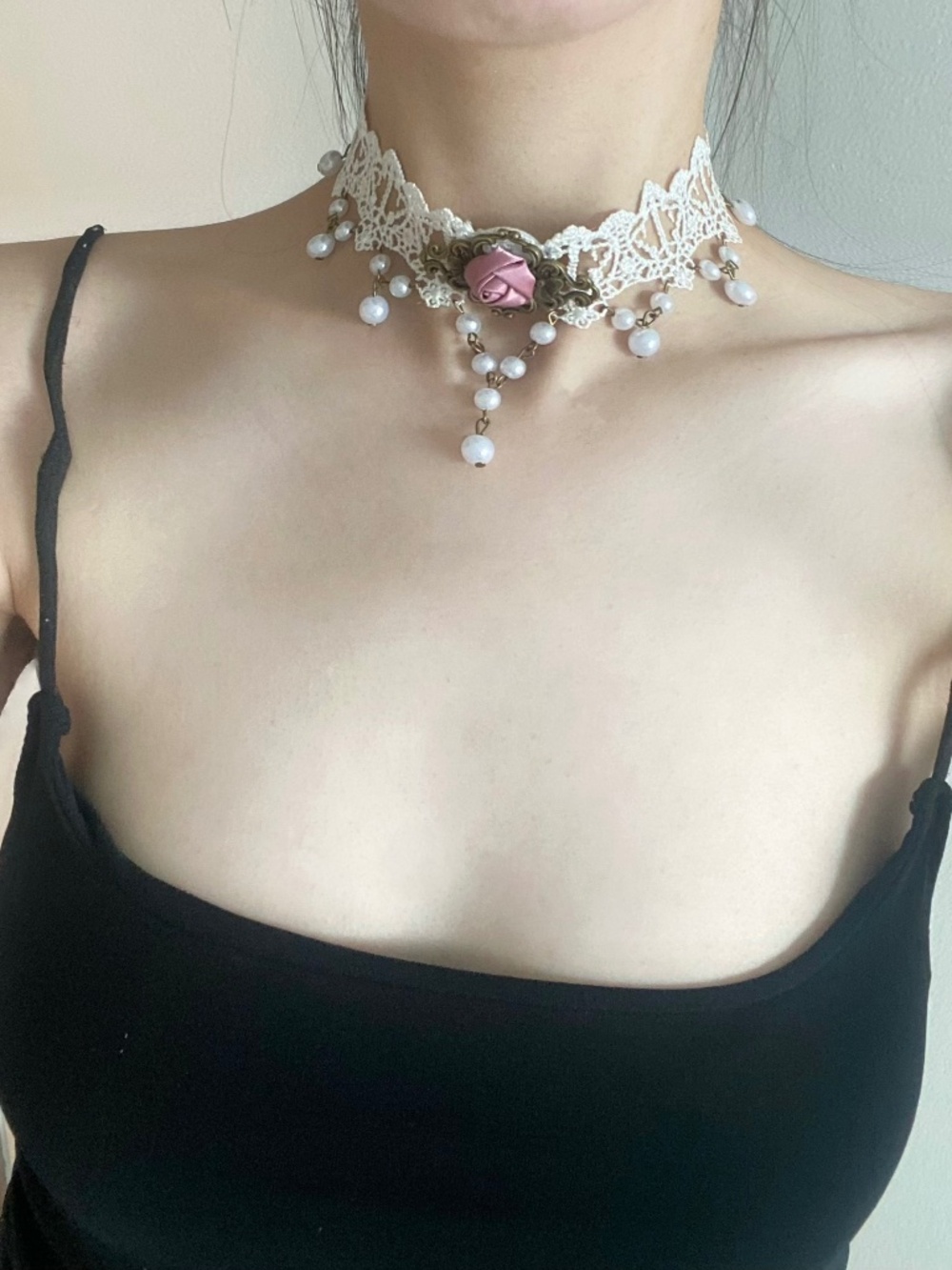 White Lace Choker Necklace Beads Flower Pearl NEW